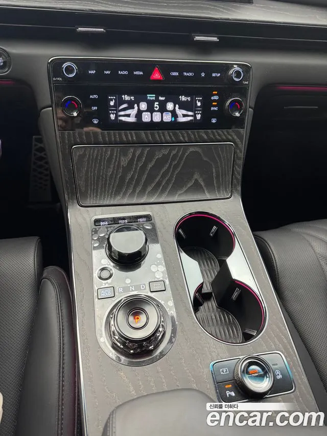 Genesis GV80 GV80 Coupe — Фото автомобиля 9