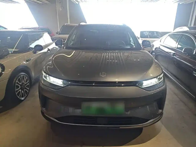 Leapmotor C11 — Фото автомобиля 2