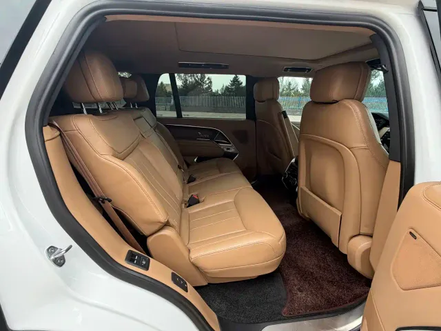 Land Rover Range Rover — Фото автомобиля 16