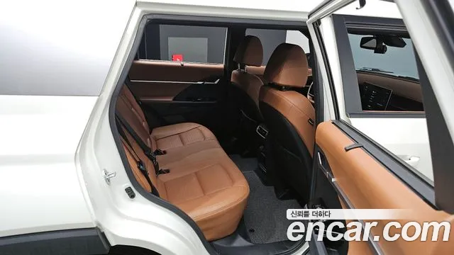 KG_Mobility_Ssangyong Torres Torres Бензин 1.5 2WD — Фото автомобиля 12