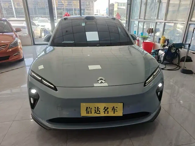 Nio ET5 Touring — Фото автомобиля 2