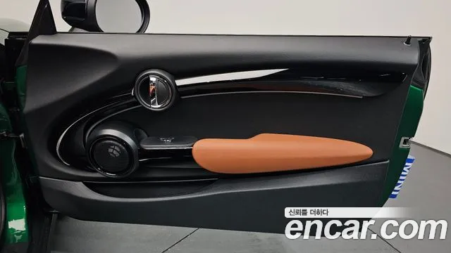 Mini Cooper Convertible — Фото автомобиля 4
