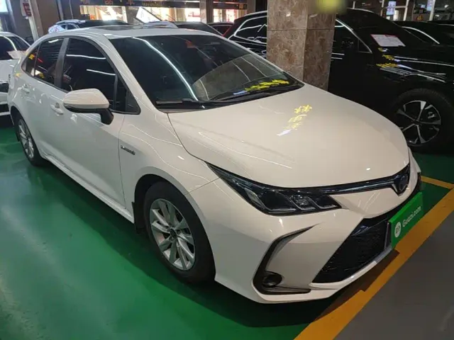 Toyota Corolla — Фото автомобиля 9