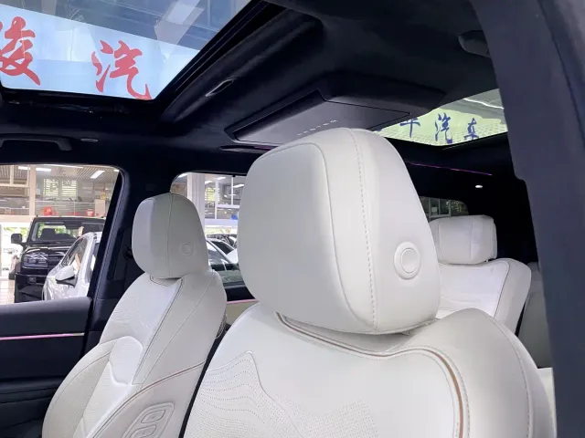 GAC Trumpchi M8 — Фото автомобиля 16