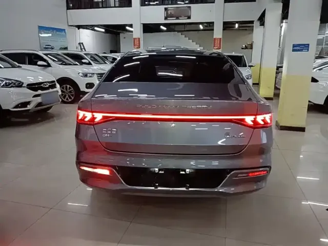 BYD Qin PLUS — Фото автомобиля 5