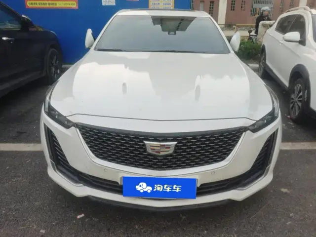 Cadillac CT5 — Фото автомобиля 2