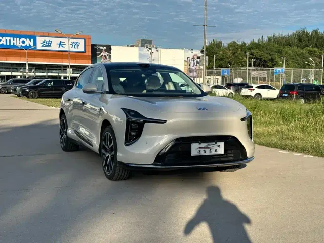 IM Motors LS6 — Фото автомобиля 3