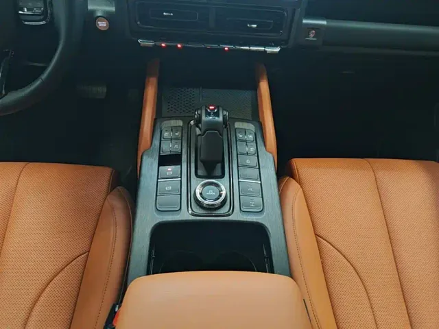 Haval H9 — Фото автомобиля 13