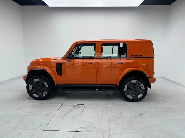 iCAR V23 — Фото автомобиля 4