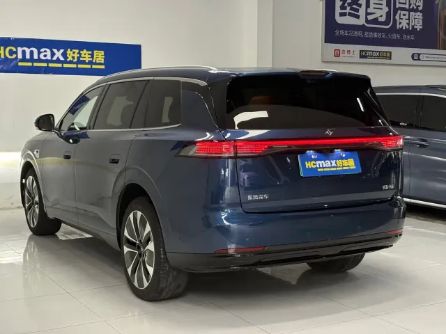 Dongfeng E8 M8 — Фото автомобиля 6