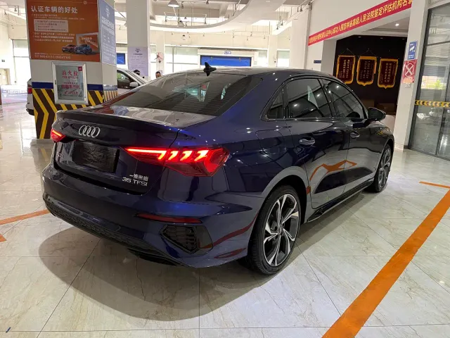 Audi A3 — Фото автомобиля 4