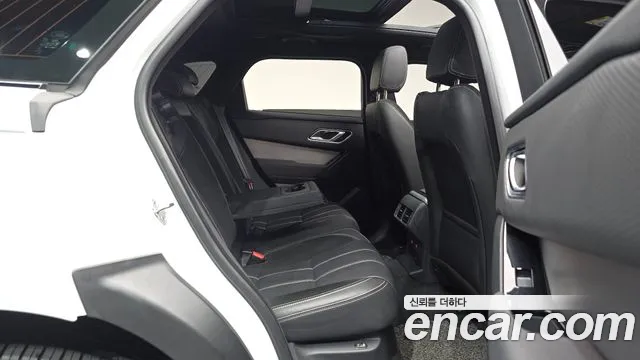 Land Rover Range Rover Velar Range Rover Velar 2.0 P250 R-Dynamic SE — Фото автомобиля 9