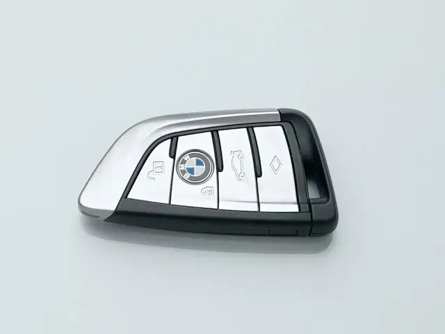 BMW 5 Series — Фото автомобиля 19