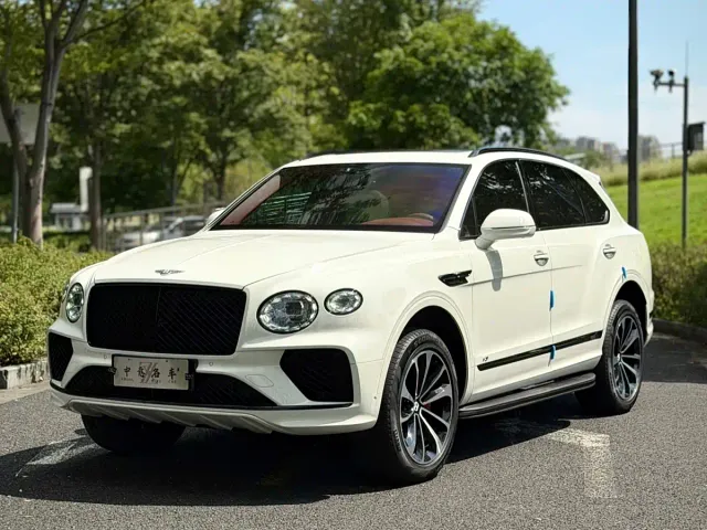 Фотография автомобиля — Bentley Bentayga