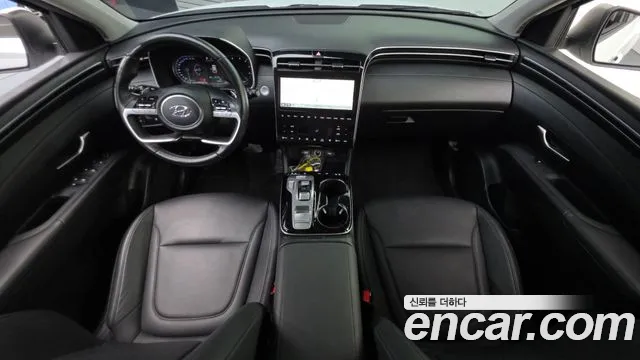 Hyundai Tucson Tucson (NX4) Дизель 2.0 2WD — Фото автомобиля 7