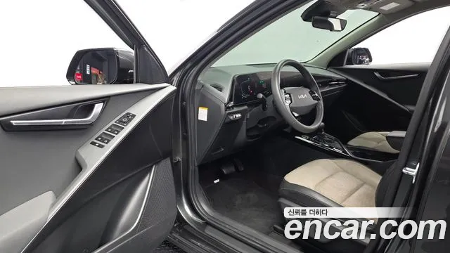 Kia Niro The All New — Фото автомобиля 15