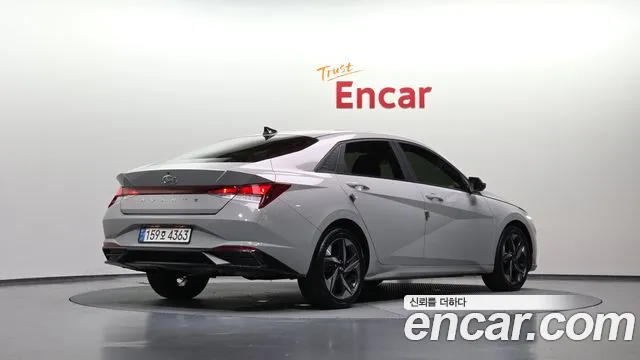 Hyundai AVANTE Avante (CN7) — Фото автомобиля 2