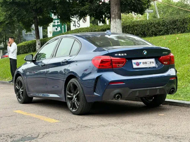 BMW 1 Series — Фото автомобиля 4
