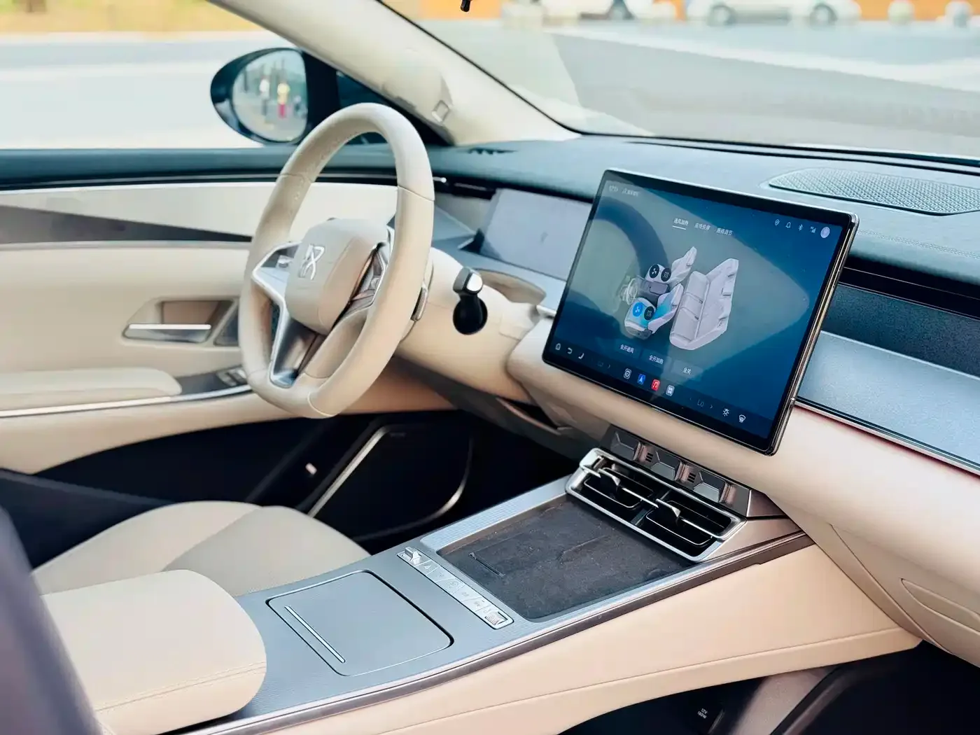 BYD Han L 2025 EV 701KM LiDAR Premium — Фото автомобиля 7