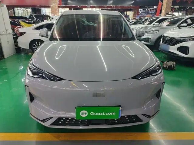 Geely Galaxy E5 — Фото автомобиля 2