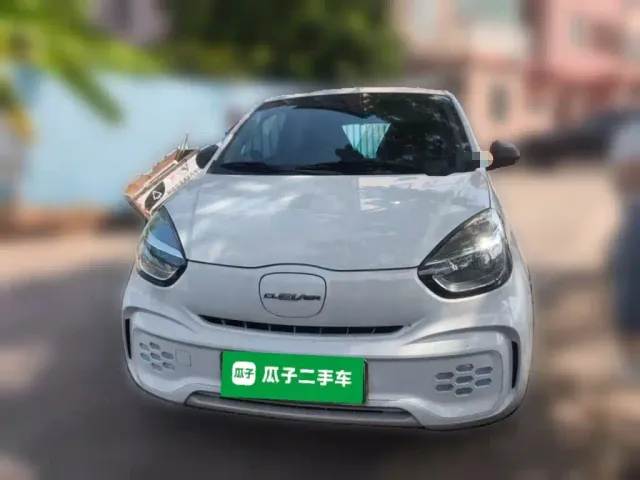 Roewe Clever — Фото автомобиля 2