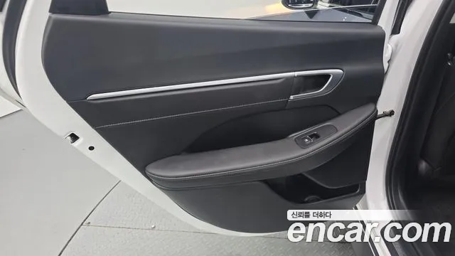 Hyundai Sonata — Фото автомобиля 14