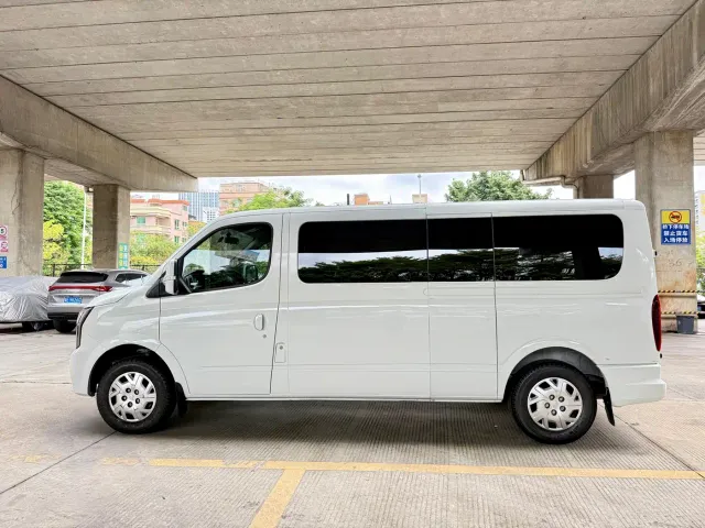 Maxus Xintu V80 — Фото автомобиля 8