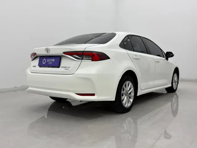 Toyota Corolla — Фото автомобиля 6