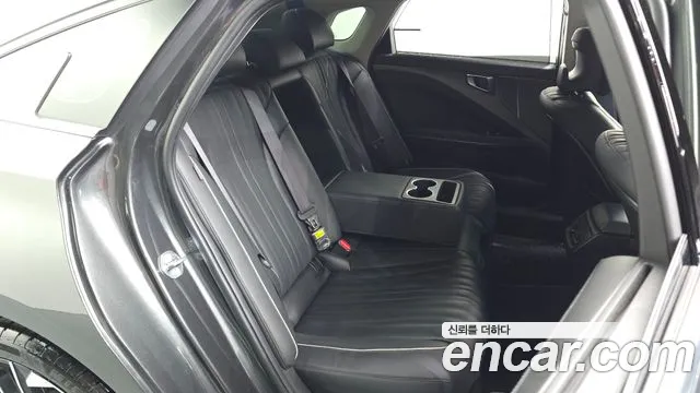 Kia K8 Signature — Фото автомобиля 12