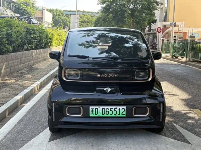 Baojun KiWi EV — Фото автомобиля 2