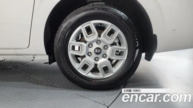 Hyundai Staria Staria (New) — Фото автомобиля 21