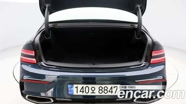 Genesis G80 RG3 — Фото автомобиля 12