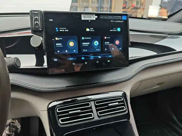 BYD Qin PLUS — Фото автомобиля 12