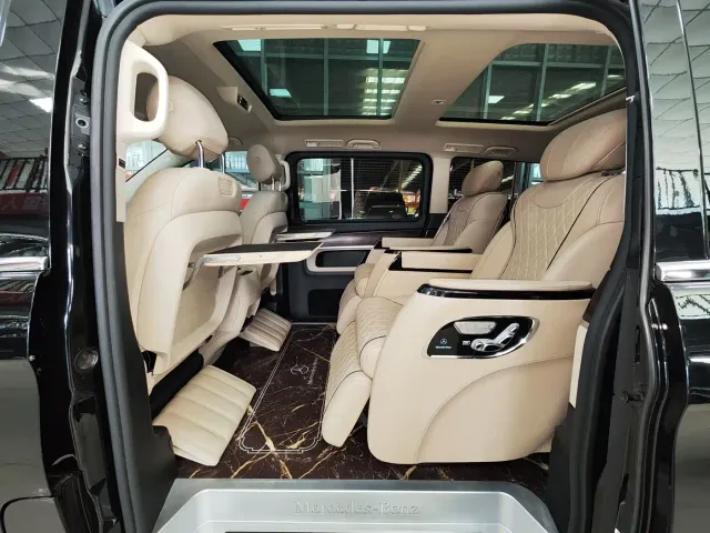 Mercedes-Benz V-Class — Фото автомобиля 10