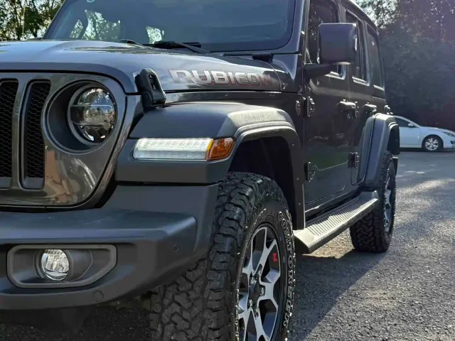 Jeep Wrangler — Фото автомобиля 4