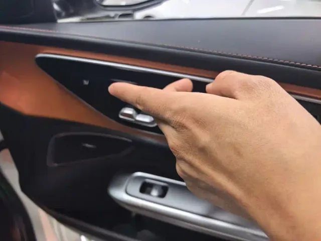 Mercedes-Benz C-Class — Фото автомобиля 3