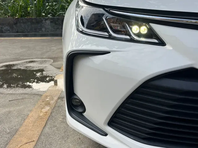 Toyota Corolla — Фото автомобиля 18