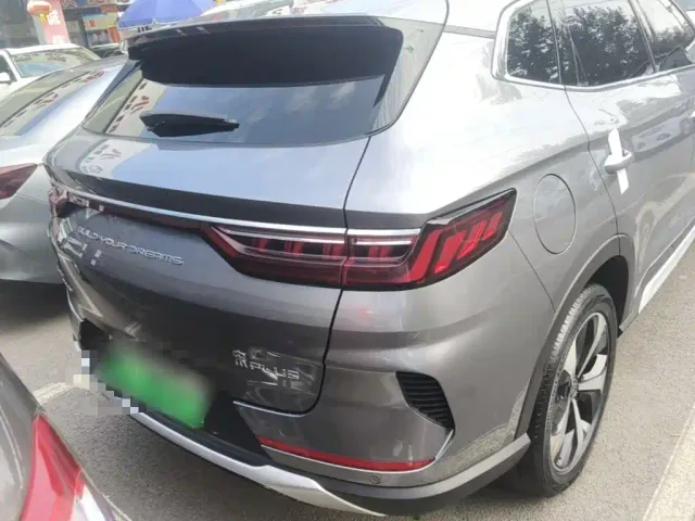 BYD Song PLUS PHEV 2021 DM-i 100KM AWD Flagship PLUS — Фото автомобиля 5