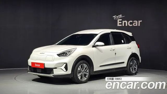 Фотография автомобиля — Kia Niro