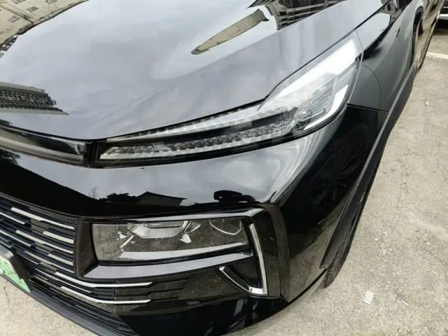 JAC Motors QX PHEV — Фото автомобиля 23