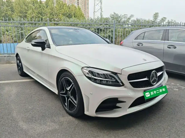 Mercedes-Benz C-Class — Фото автомобиля 3