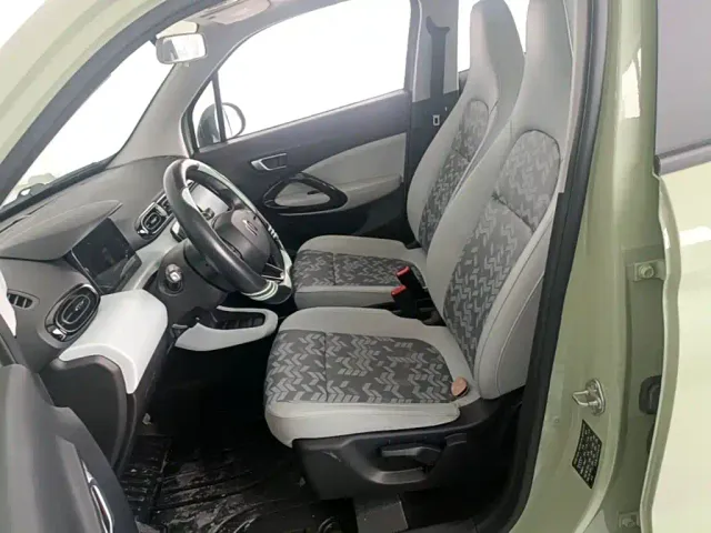Leapmotor T03 — Фото автомобиля 14