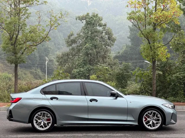 BMW 3 Series — Фото автомобиля 7