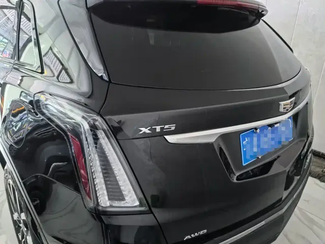 Cadillac XT5 — Фото автомобиля 5