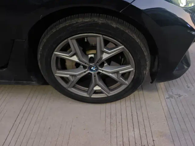 BMW i3 — Фото автомобиля 6