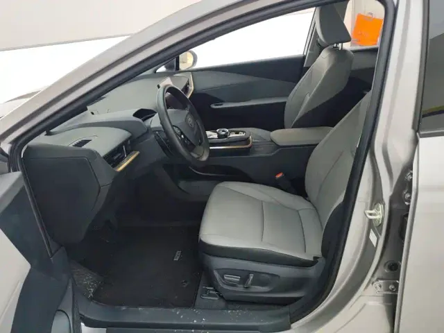 Toyota bZ3 — Фото автомобиля 9