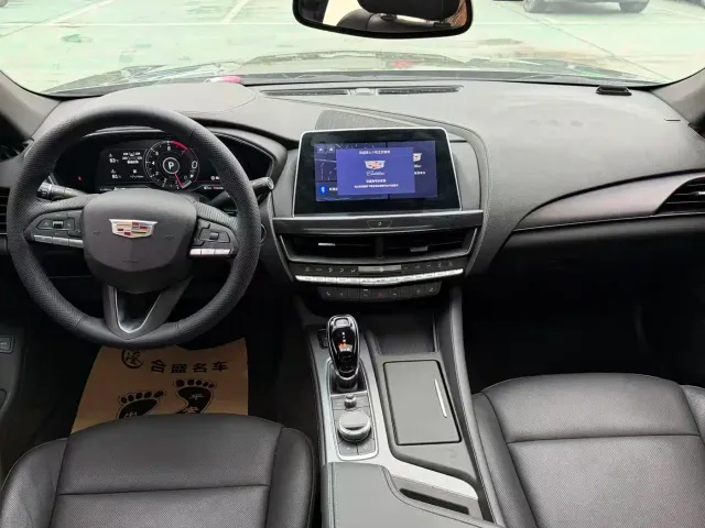 Cadillac CT5 — Фото автомобиля 6
