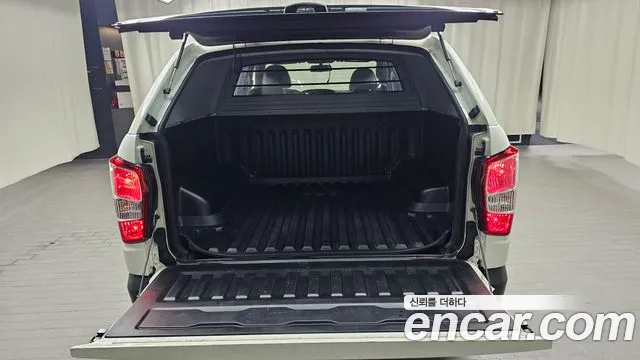 KG_Mobility_Ssangyong Rexton Новый Rexton Sport Дизель 2.2 2WD — Фото автомобиля 17