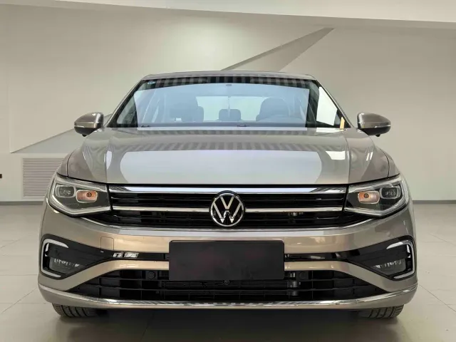 Volkswagen Bora — Фото автомобиля 2