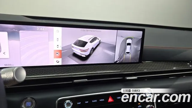 Genesis GV80 — Фото автомобиля 11
